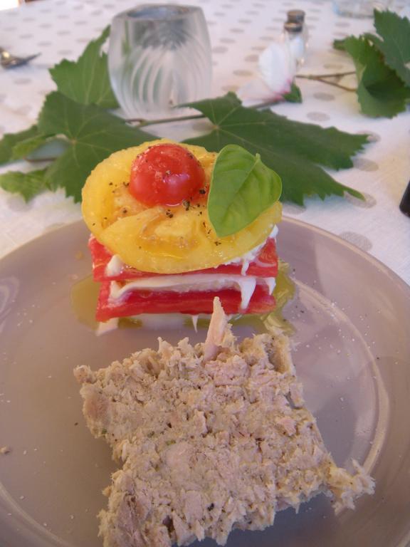 La Frejade Bed & Breakfast Lisle-sur-Tarn ภายนอก รูปภาพ