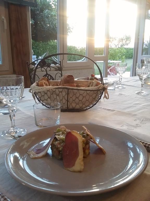 La Frejade Bed & Breakfast Lisle-sur-Tarn ภายนอก รูปภาพ