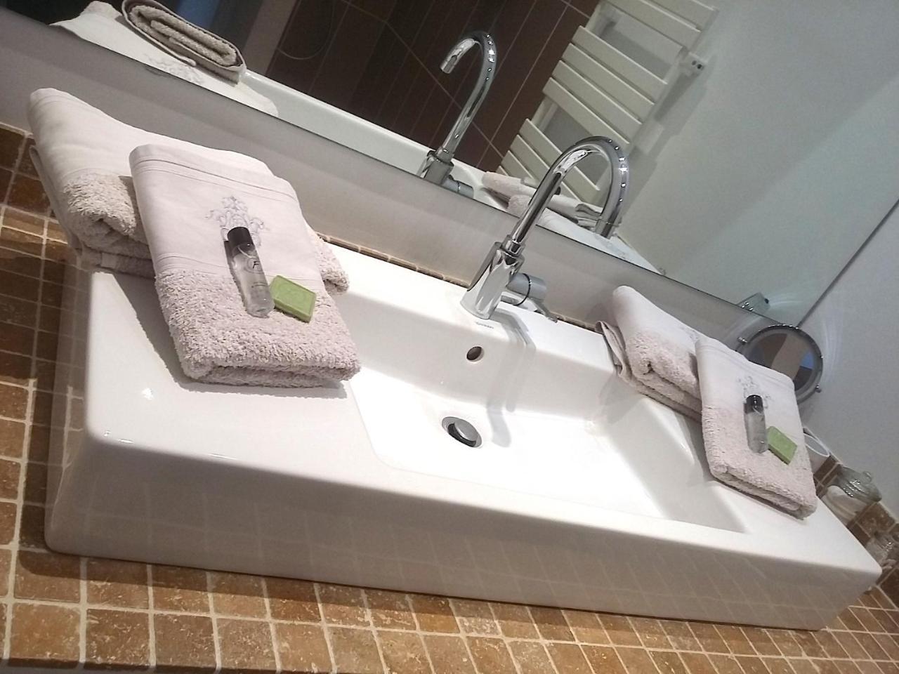 La Frejade Bed & Breakfast Lisle-sur-Tarn ภายนอก รูปภาพ